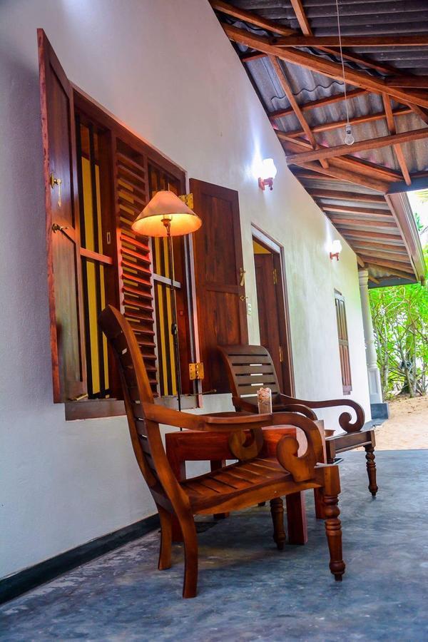 Shehani Beach Bungalow Tangalle Esterno foto